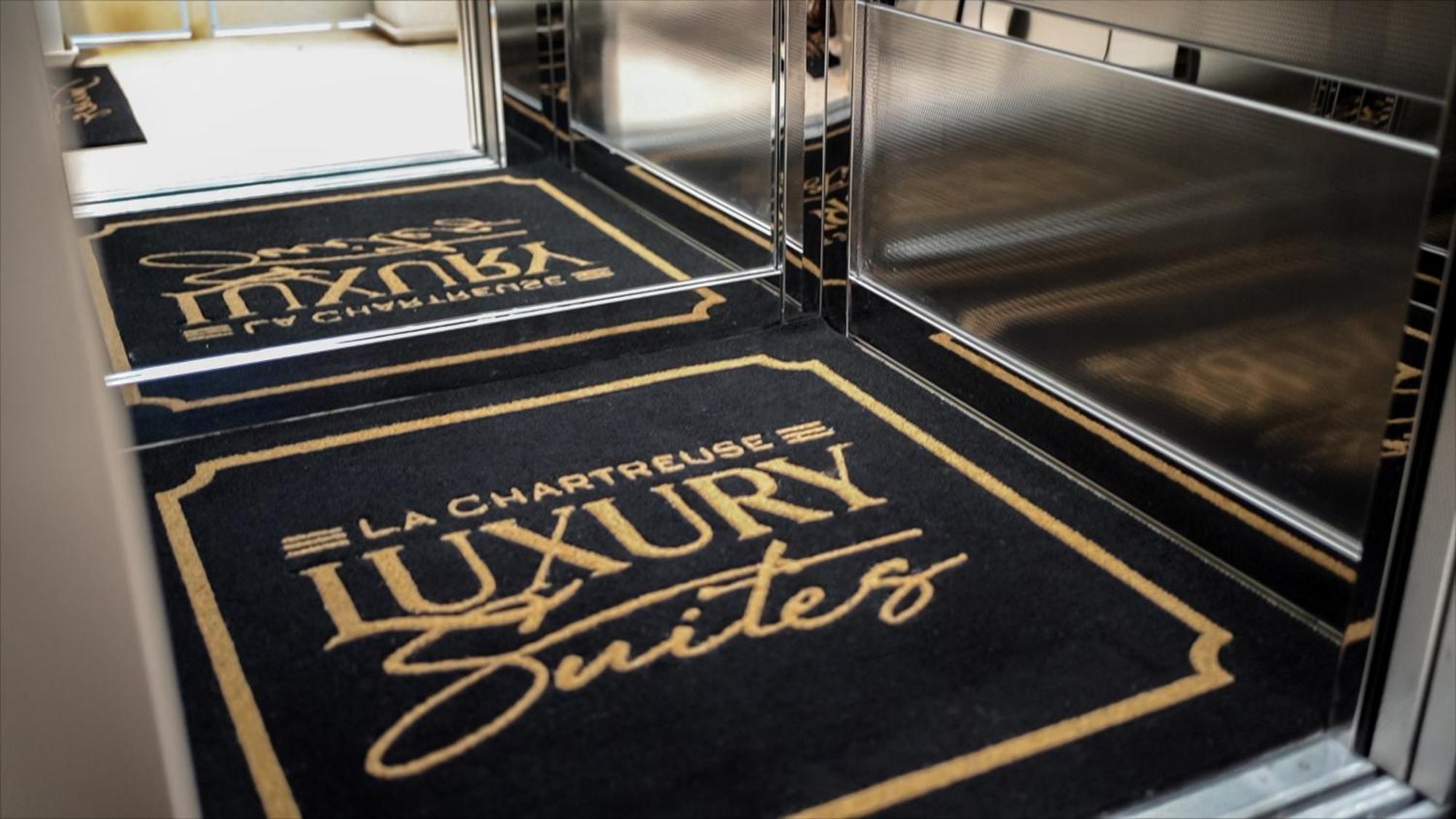 La Chartreuse Luxury Suites ปาร์มา ภายนอก รูปภาพ