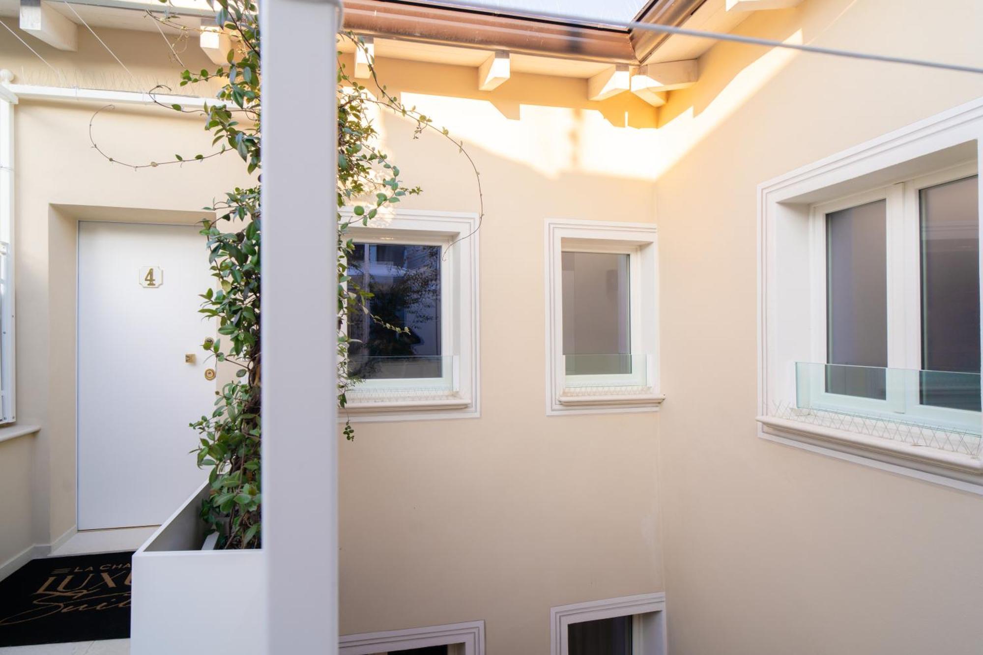 La Chartreuse Luxury Suites ปาร์มา ภายนอก รูปภาพ